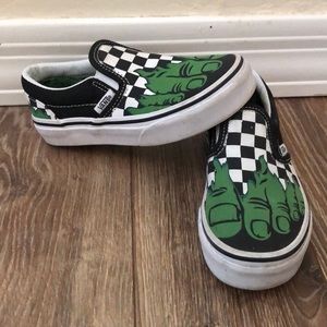Hulk feet vans
